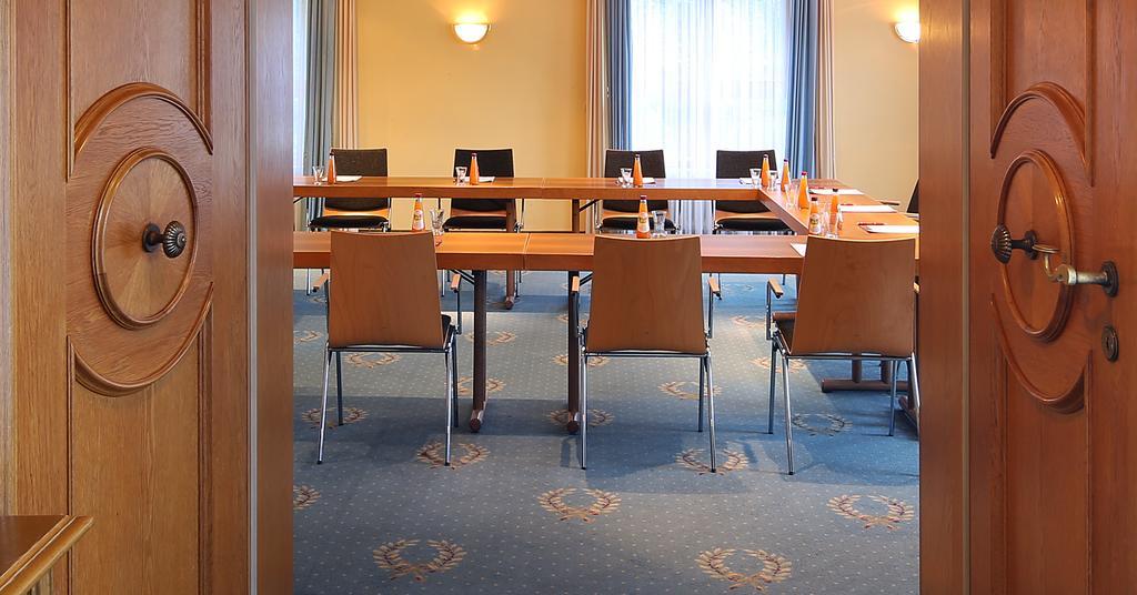 Hotel Restaurant Paradeismuehle Клингенберг-ам-Майн Экстерьер фото